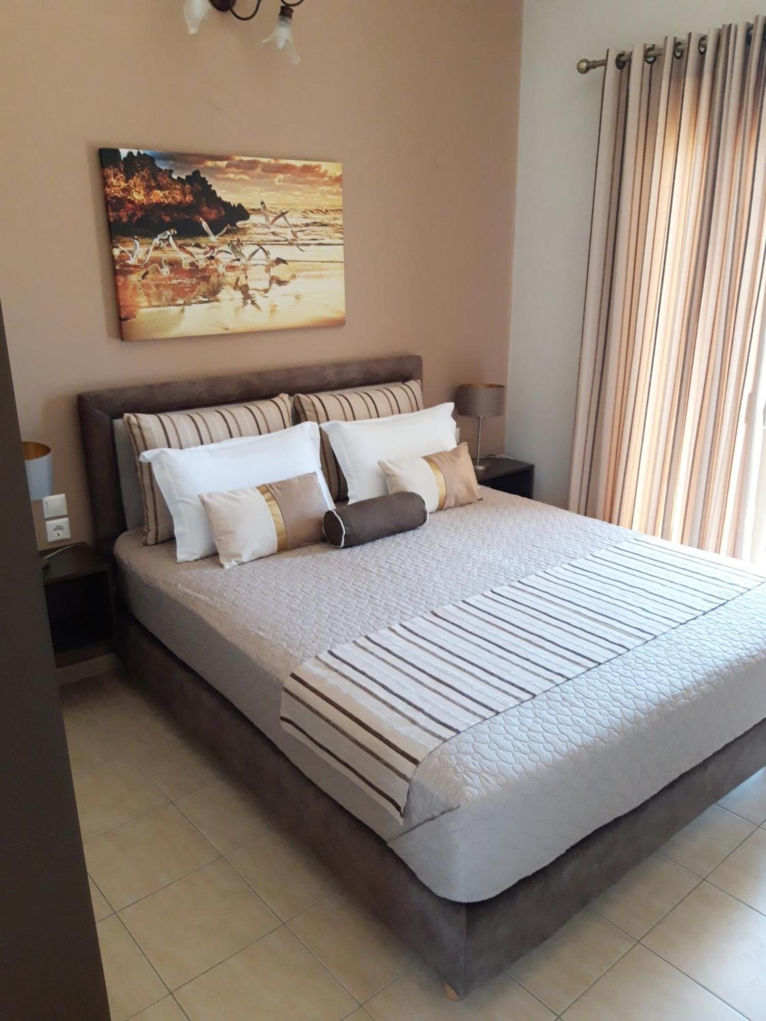 Euphoria Apartment Skiathos Town